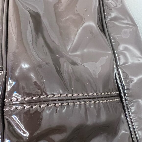 Marc Jacobs Khaki Patent Leather Purse Hobo Bag - Picture 16 of 16